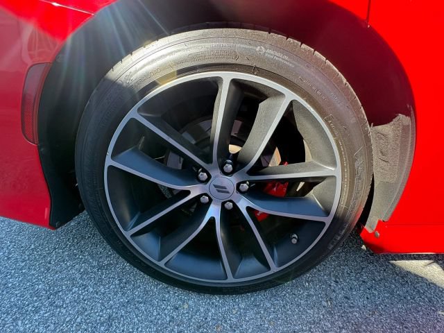 Used 2017 Dodge Charger R/T Scat Pack w/ Technology Group RWD image 14