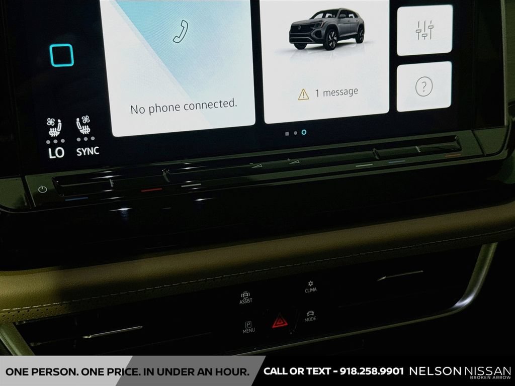 Used 2024 Volkswagen Atlas Cross Sport SE AWD/4WD image 15