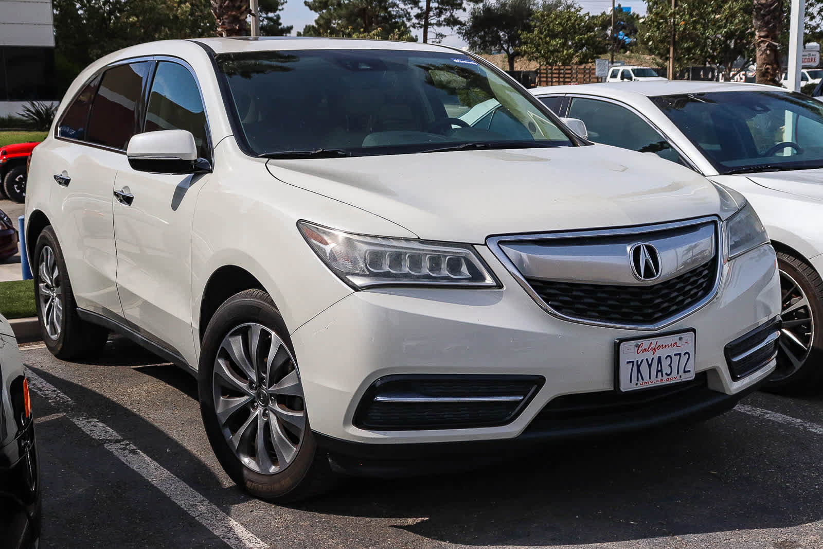 Used 2016 Acura MDX FWD w/ Technology Package image 2