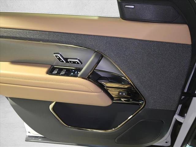 New 2026 Land Rover Range Rover Sport SE AWD/4WD image 27