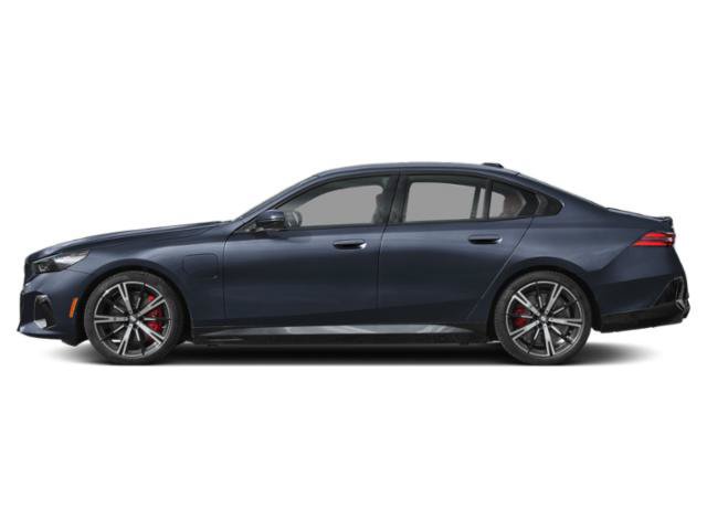 New 2027 BMW 550e xDrive AWD/4WD image 3
