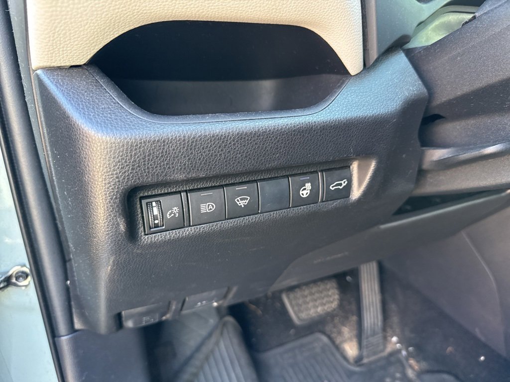 Used 2019 Toyota RAV4 XLE image 14