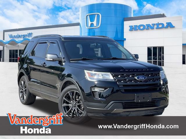 Used 2018 Ford Explorer XLT w/ Equipment Group 202A FWD image 1