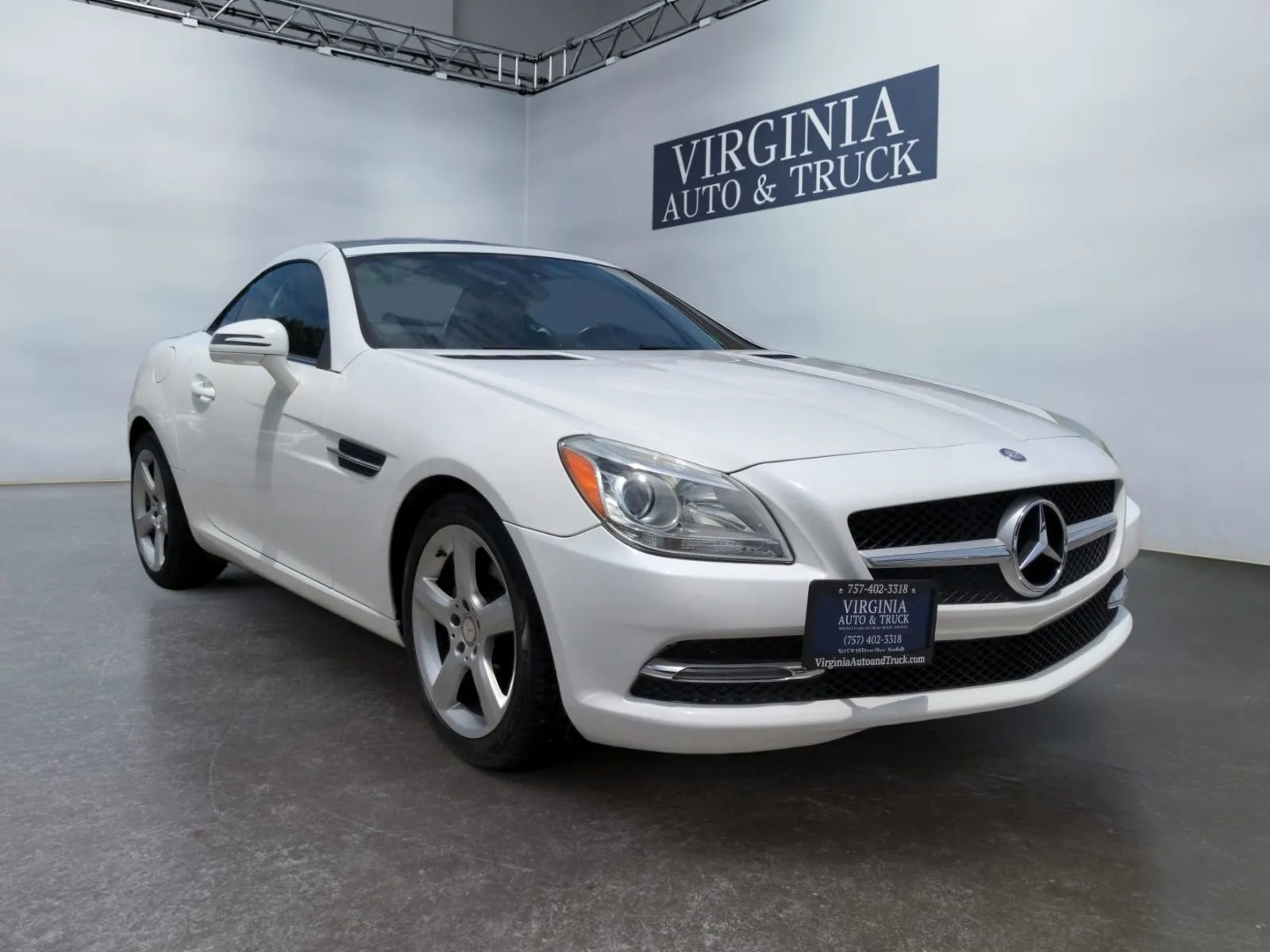 Used 2014 Mercedes-Benz SLK 250 image 5