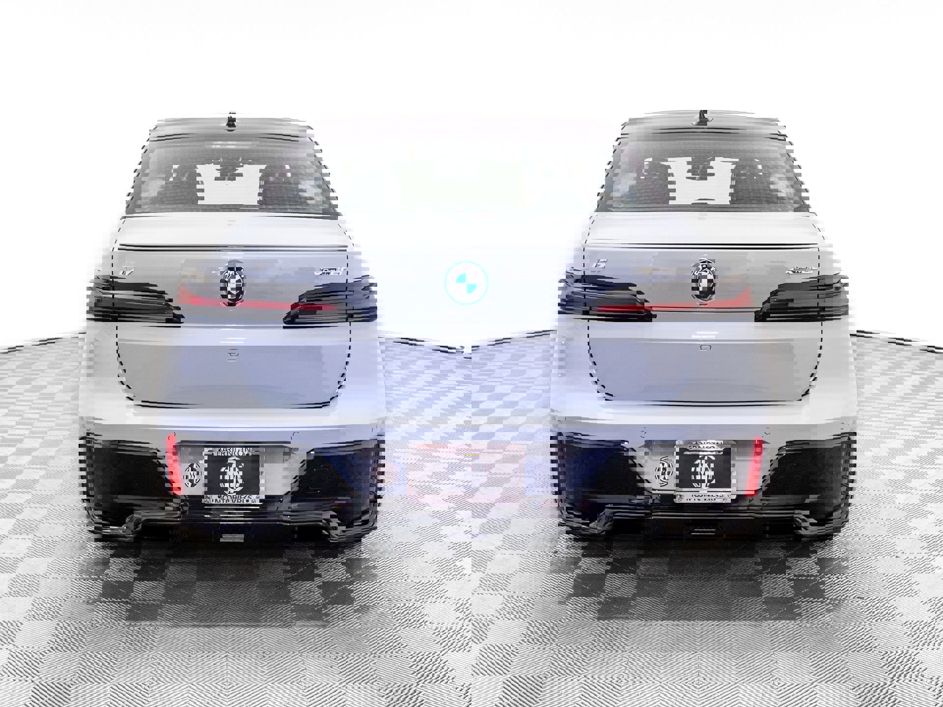 New 2026 BMW i7 xDrive60 w/ Executive Package image 5