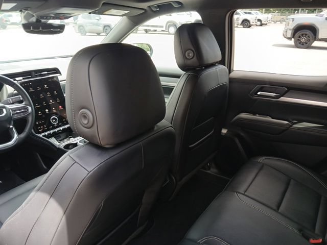 Used 2026 GMC Terrain Elevation w/ Elevation Premium Package AWD/4WD image 13