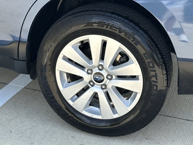 Used 2019 Subaru Outback 2.5i Premium AWD/4WD image 12