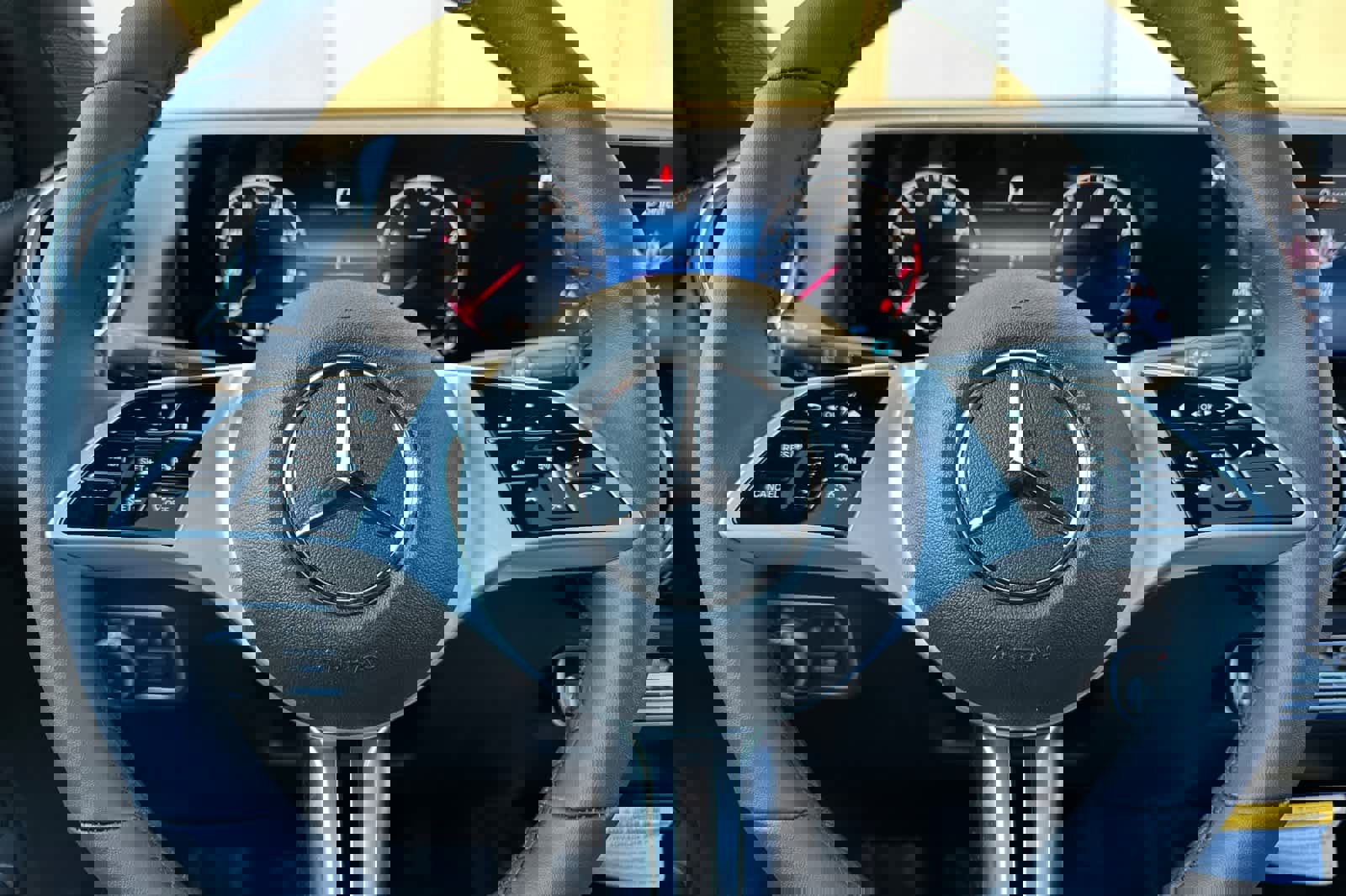 New 2026 Mercedes-Benz GLB 250 image 22