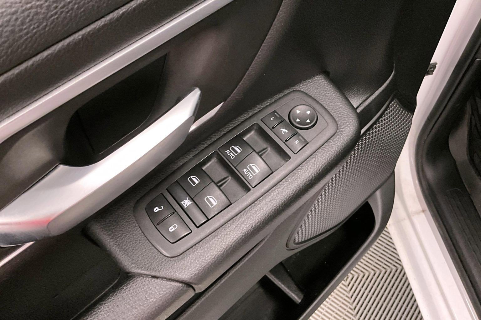 Used 2022 RAM 1500 Big Horn AWD/4WD image 40