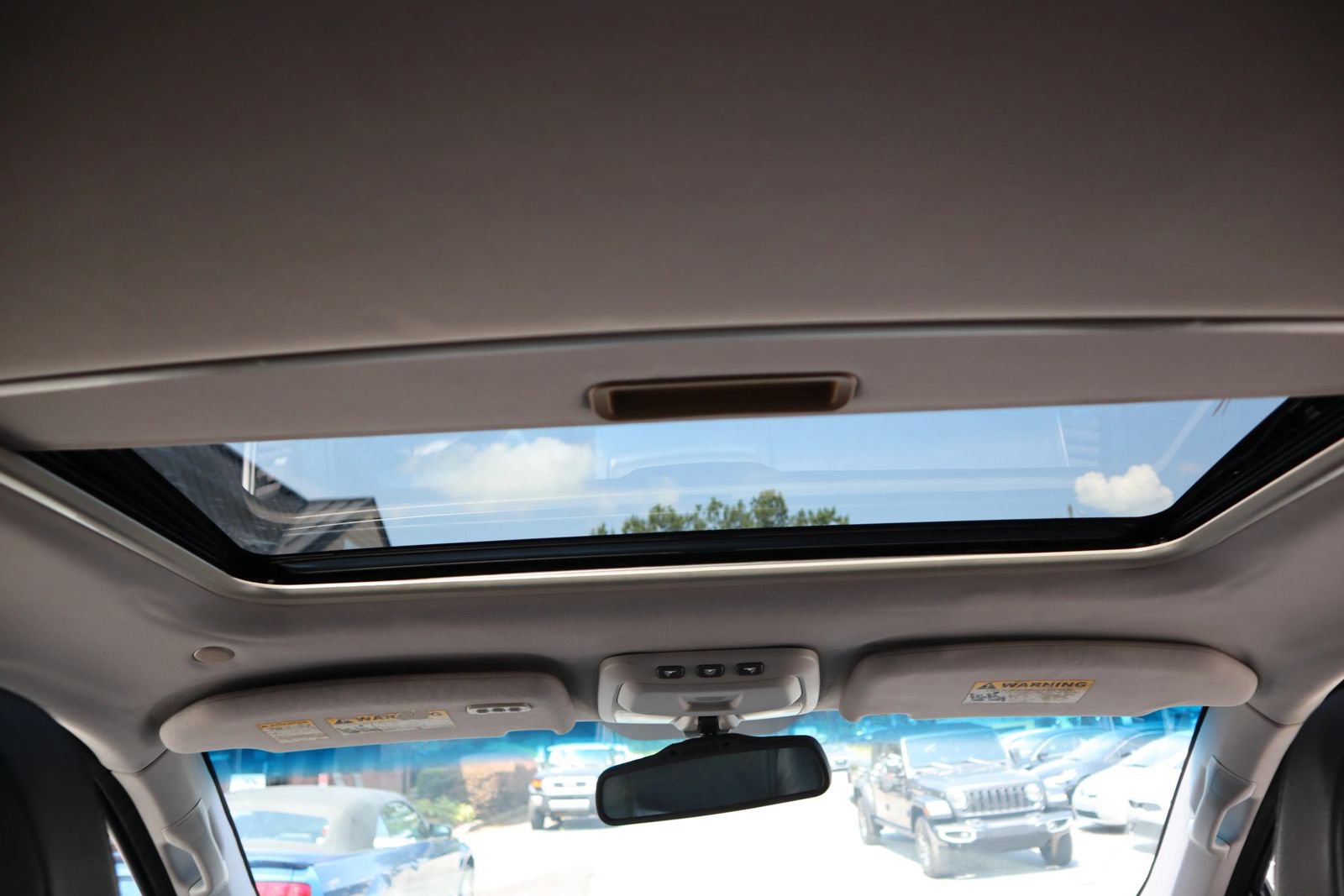 Used 2011 Volvo XC90 3.2 FWD image 31