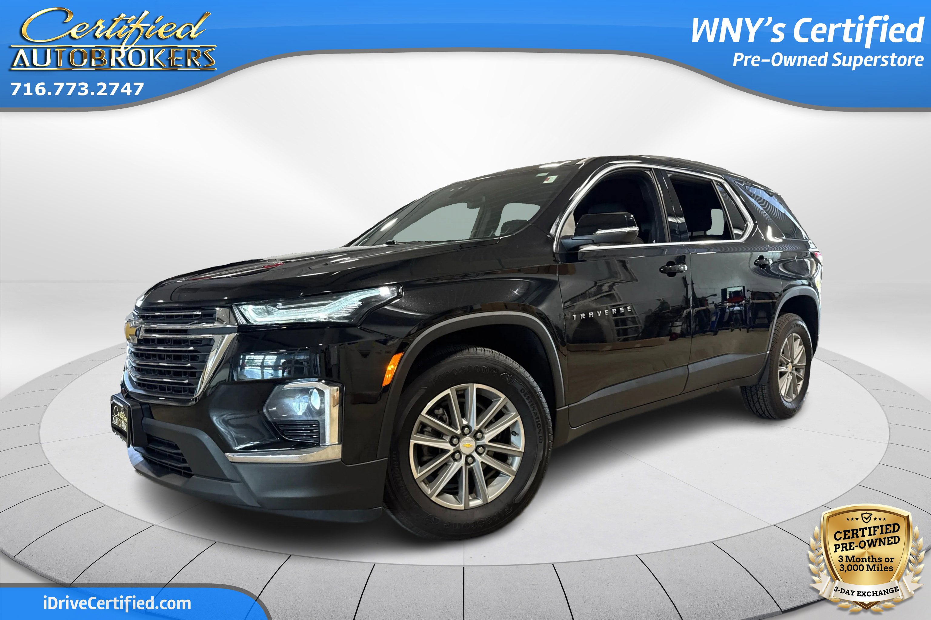 Used 2023 Chevrolet Traverse LT