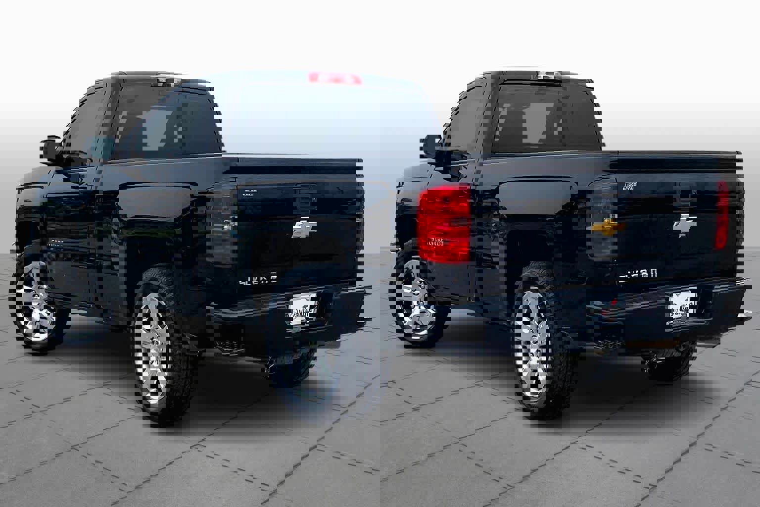 Used 2015 Chevrolet Silverado 1500 W/T image 12