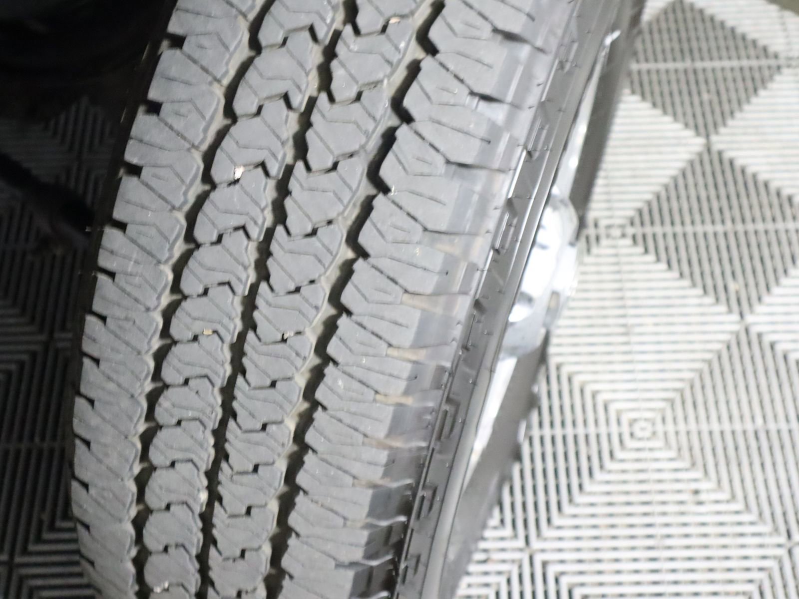 Used 2001 Dodge Ram 2500 Truck SLT image 18