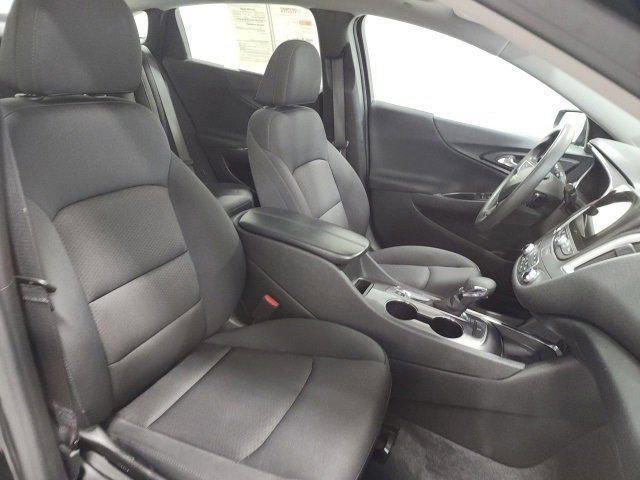 Used 2023 Chevrolet Malibu LT image 17
