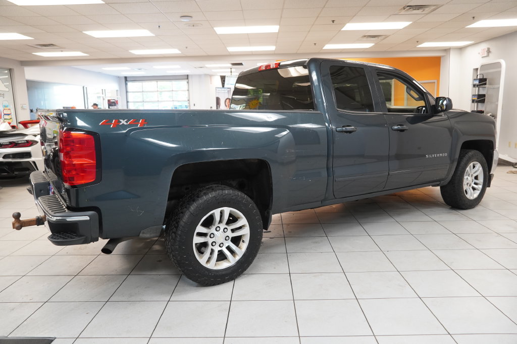 Used 2019 Chevrolet Silverado 1500 LT w/ All Star Edition AWD/4WD image 11