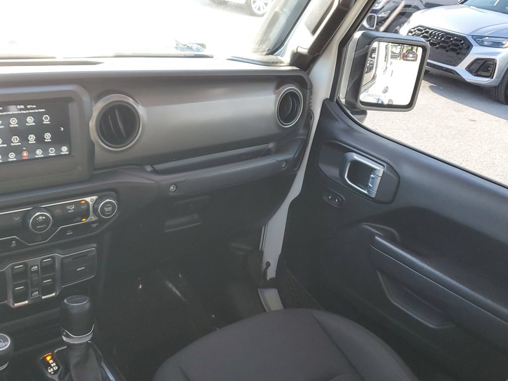 Used 2022 Jeep Gladiator Sport AWD/4WD image 20