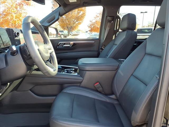 Used 2025 Chevrolet Tahoe Z71 w/ Comfort Package image 10