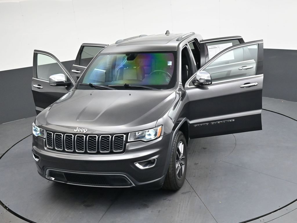 Used 2020 Jeep Grand Cherokee Limited w/ Luxury Group II image 37