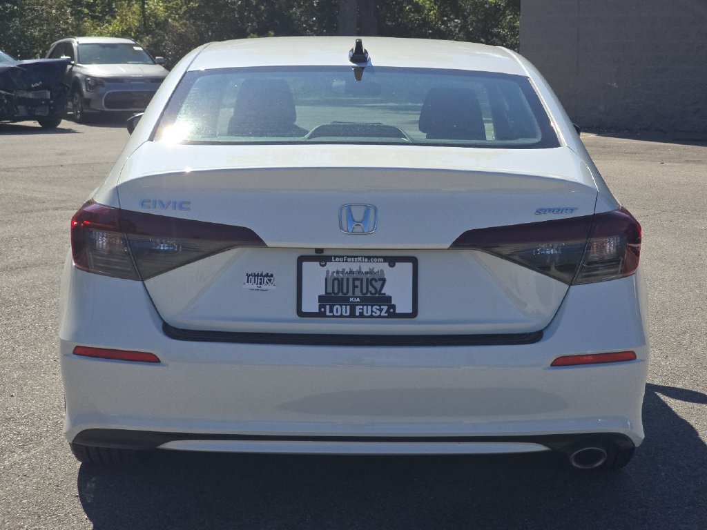 Used 2025 Honda Civic Sport image 13