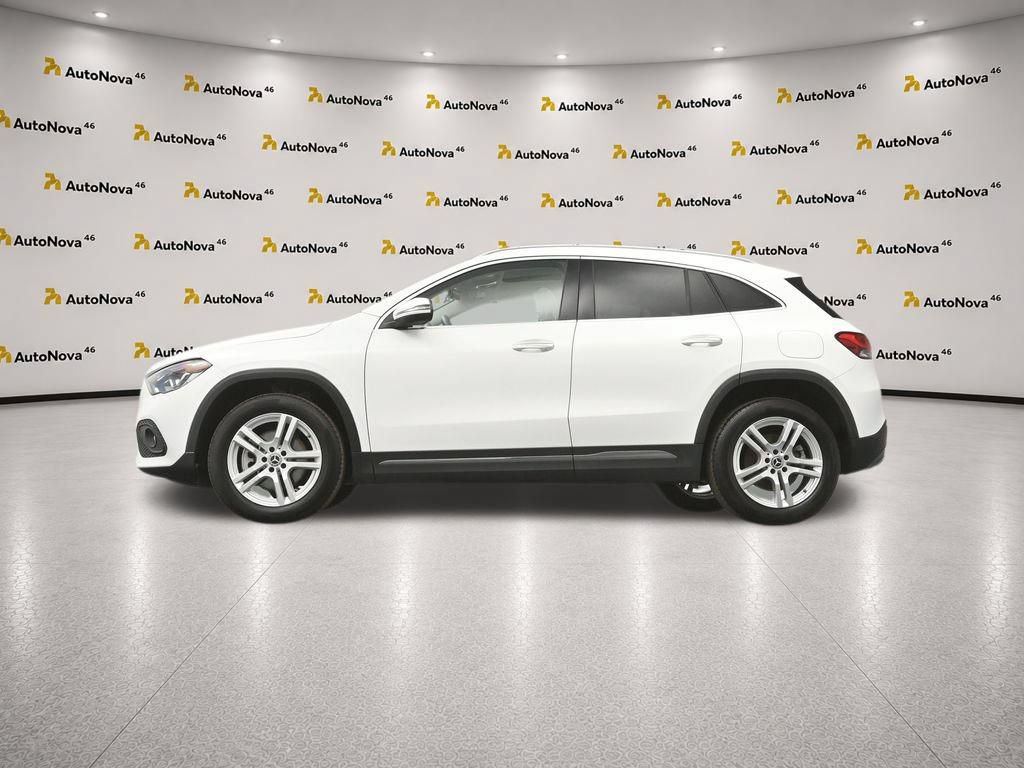 Used 2022 Mercedes-Benz GLA 250 4MATIC w/ Premium Package Lite image 48
