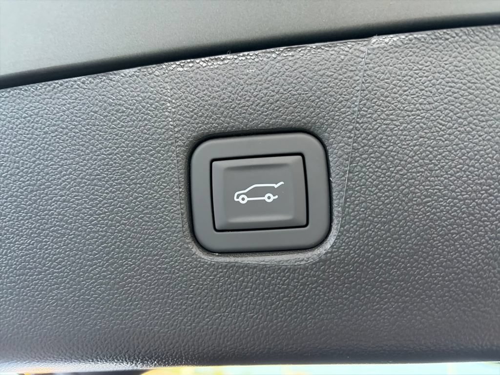 New 2026 Chevrolet Blazer LT w/ Convenience Package AWD/4WD image 7