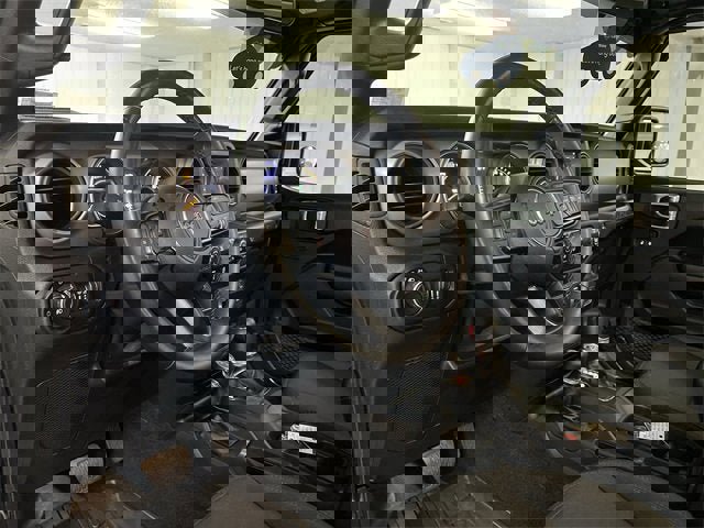 Used 2021 Jeep Wrangler Sport image 10