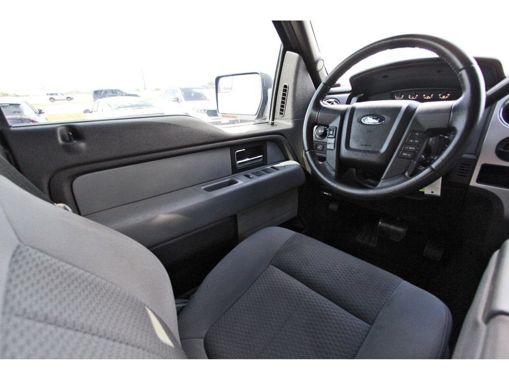 Used 2013 Ford F150 XLT w/ XLT Chrome Pkg RWD image 9
