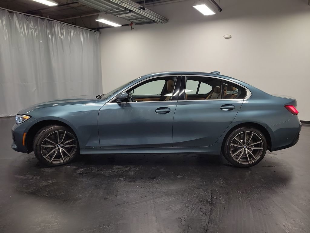 Used 2019 BMW 330i xDrive Sedan w/ Premium Package image 6