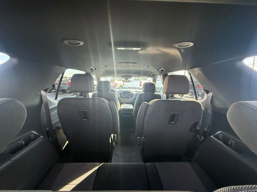 Used 2022 Chevrolet Traverse LT w/ LPO, Floor Liner Package image 21
