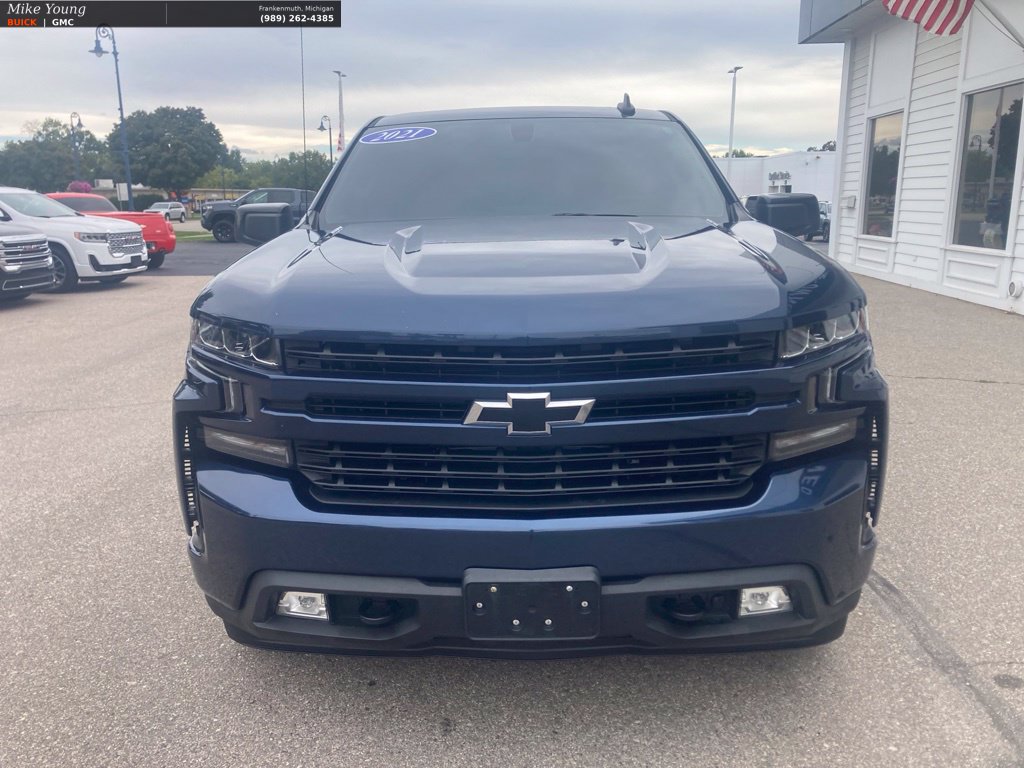 Used 2021 Chevrolet Silverado 1500 RST AWD/4WD image 2