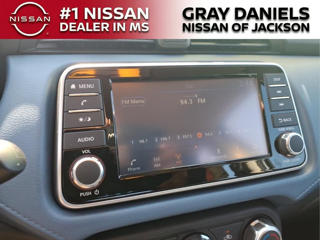 New 2025 Nissan Versa SV w/ Trunk Package FWD image 16