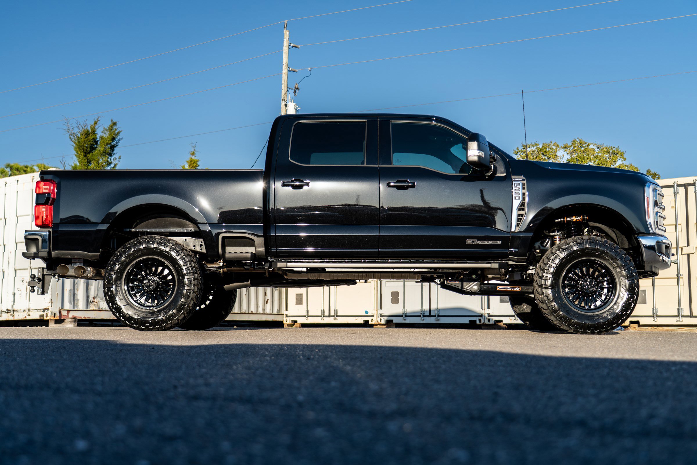 New 2026 Ford F250 Lariat w/ FX4 Off-Road Package image 2