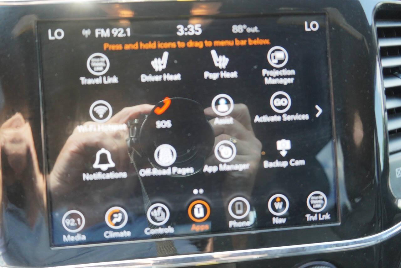 Used 2021 Jeep Grand Cherokee Laredo X AWD/4WD image 20