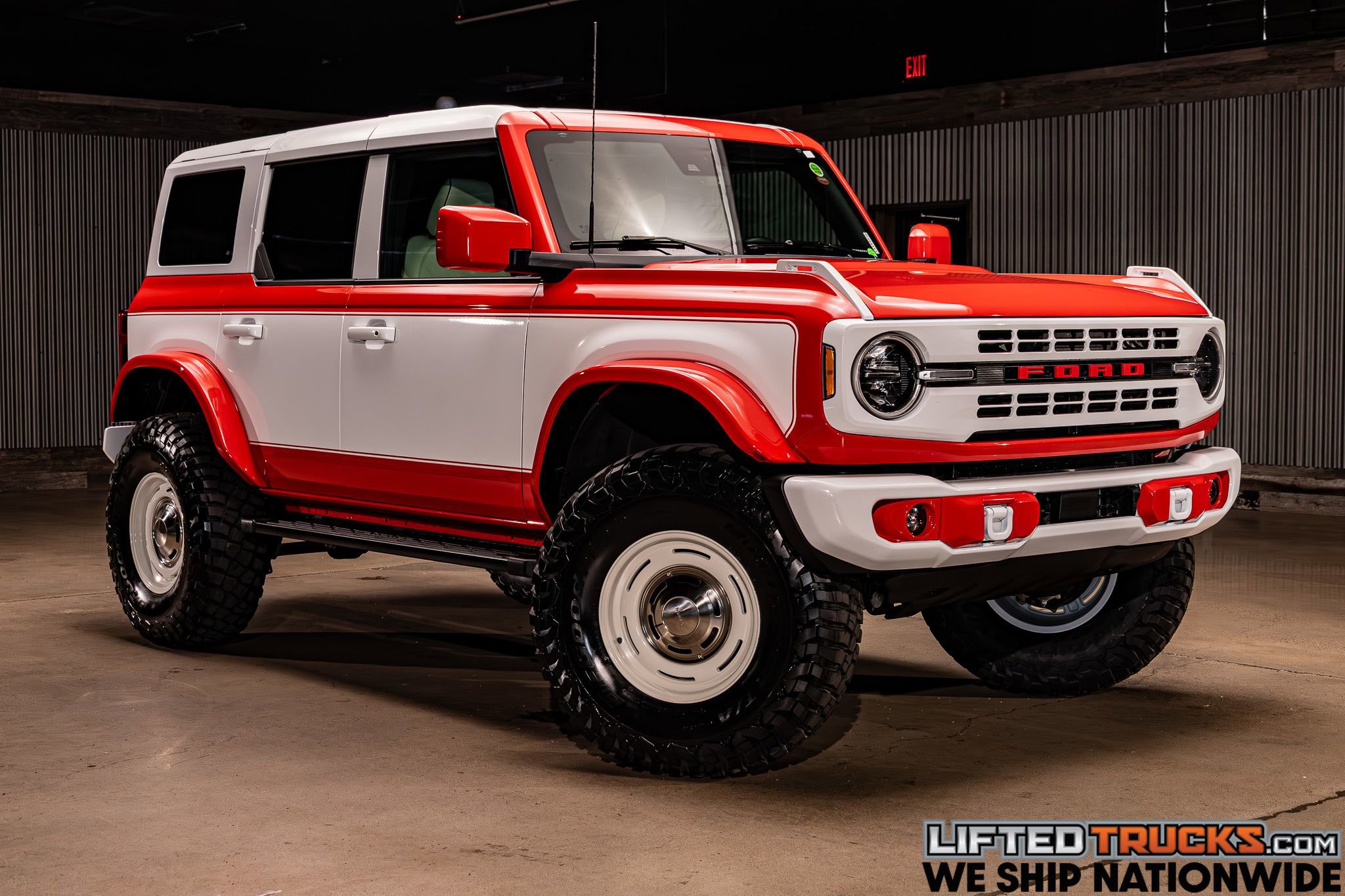 Used 2024 Ford Bronco Heritage Edition image 1