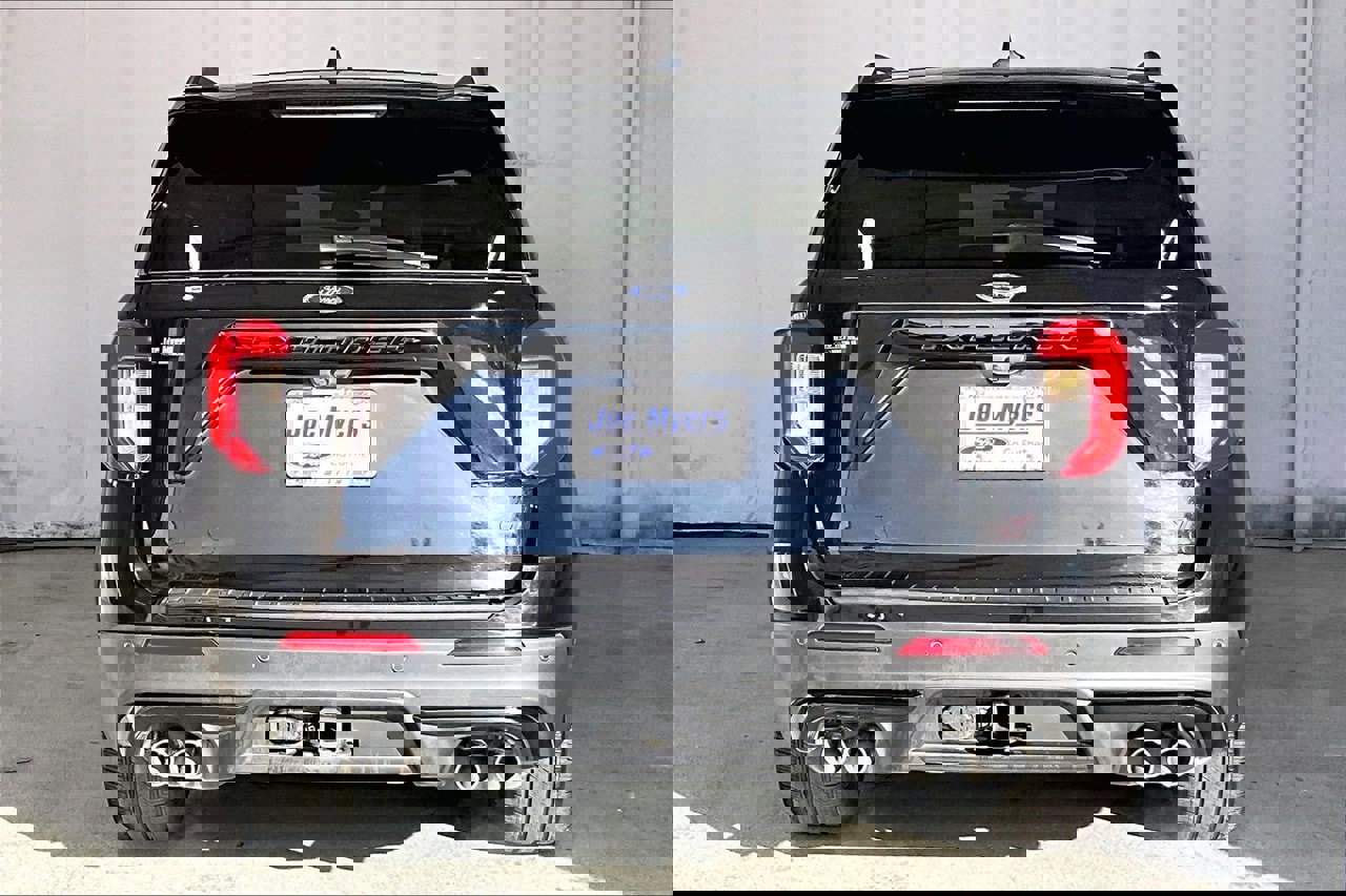 Used 2023 Ford Explorer ST w/ ST Street Pack image 3