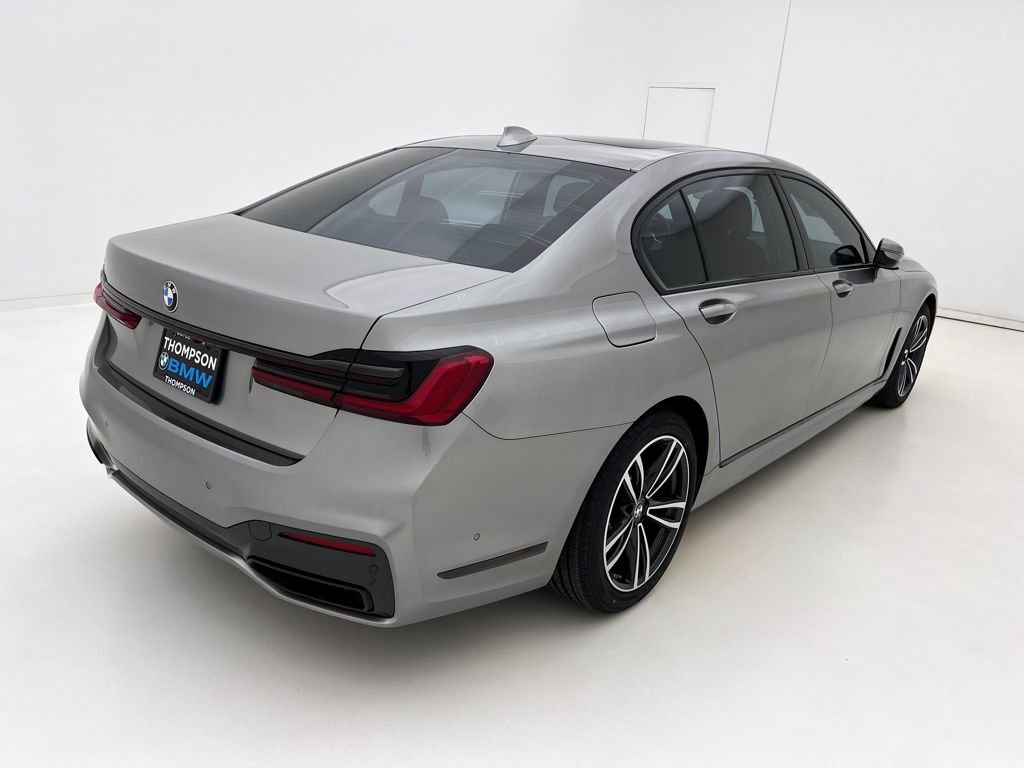 Certified 2022 BMW 740i xDrive w/ M Sport Package image 7