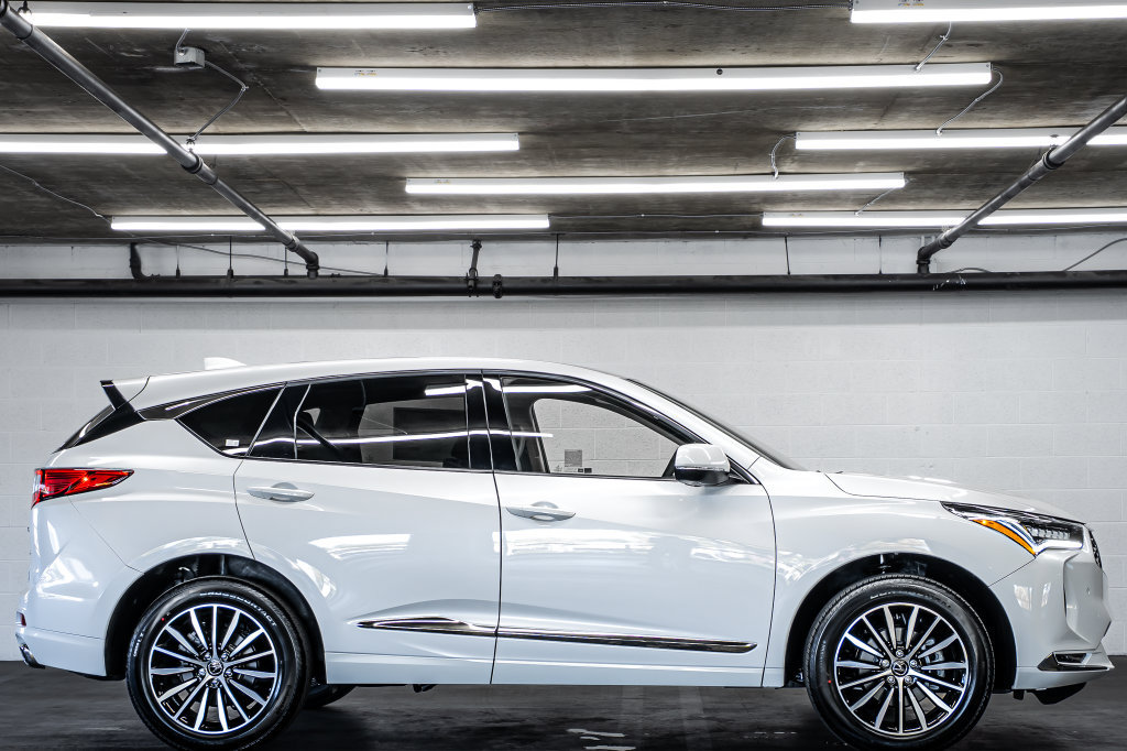 New 2026 Acura RDX w/ Advance Package AWD/4WD image 6