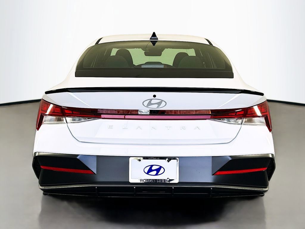 New 2026 Hyundai Elantra SEL Sport image 6