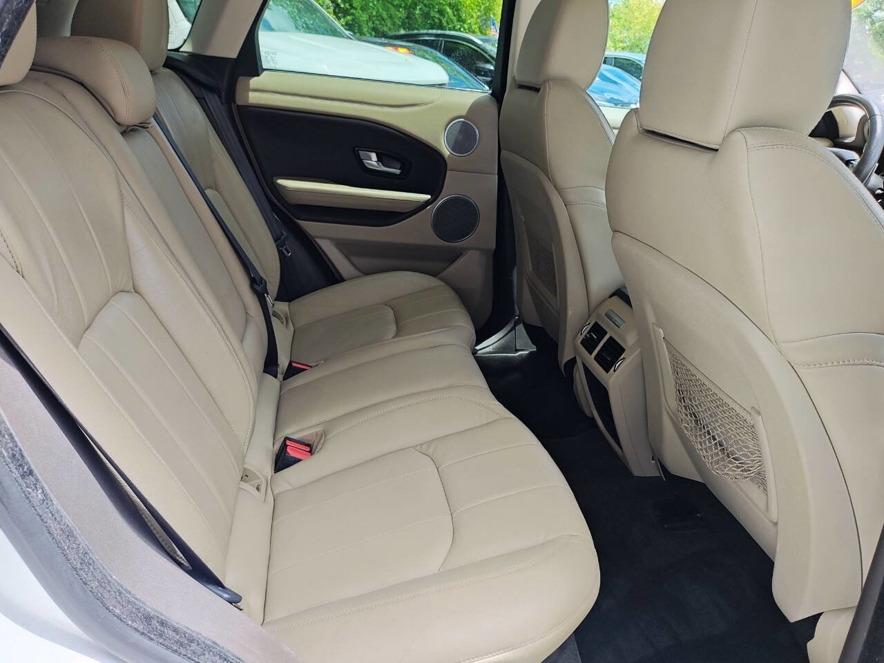 Used 2018 Land Rover Range Rover Evoque SE AWD/4WD image 48