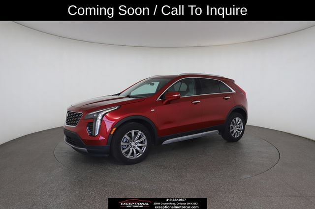 Used 2021 Cadillac XT4 Premium Luxury w/ Cold Weather Package AWD/4WD image 4