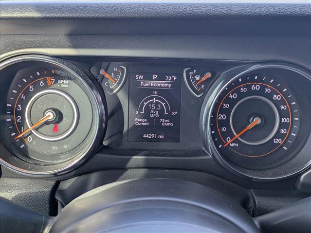 Used 2022 Jeep Wrangler Sport image 10