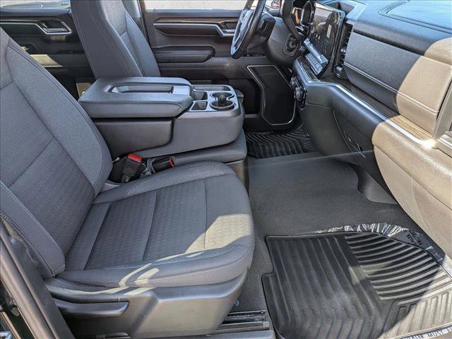Used 2022 Chevrolet Silverado 1500 RST AWD/4WD image 27