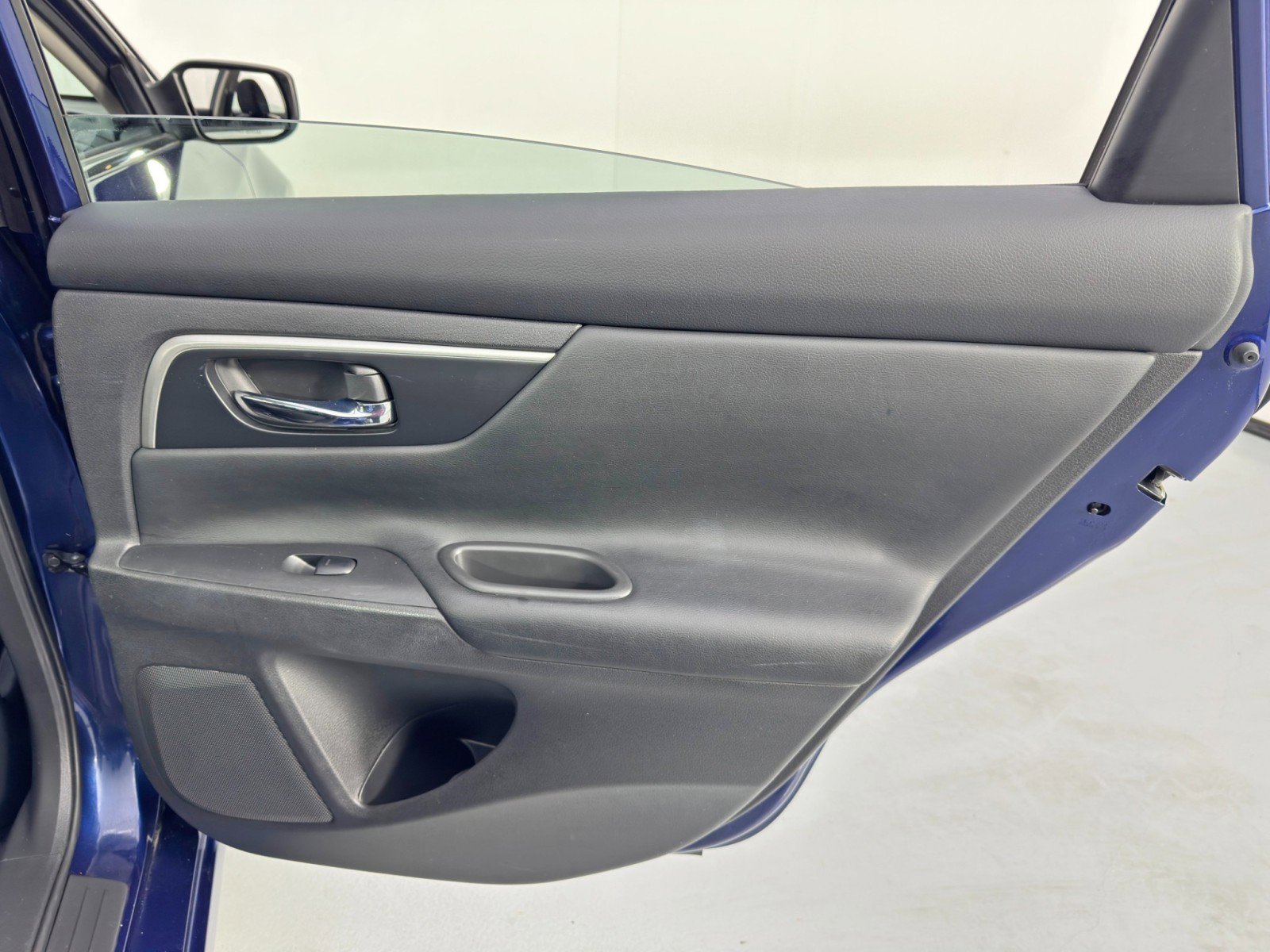 Used 2017 Nissan Altima 2.5 SR image 38