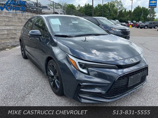 Used 2024 Toyota Corolla SE w/ SE Premium Package FWD image 2