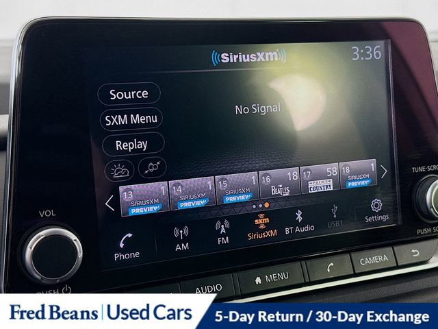 Used 2025 Nissan Rogue SV image 16