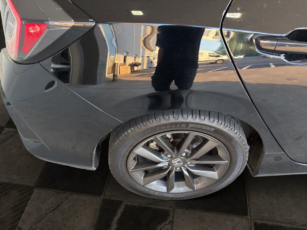 Used 2020 Honda Civic EX image 8