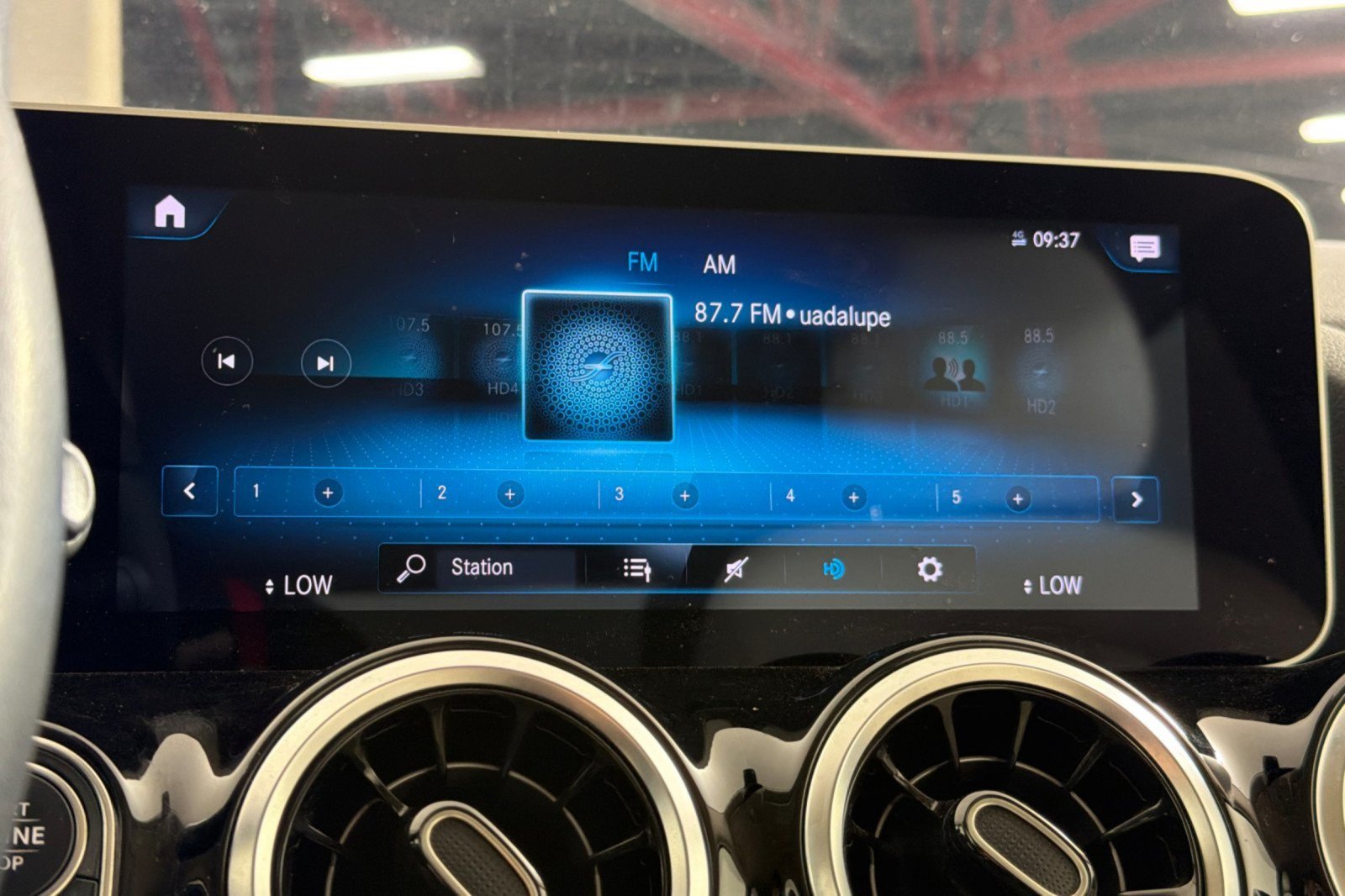 Used 2021 Mercedes-Benz GLA 250 image 16