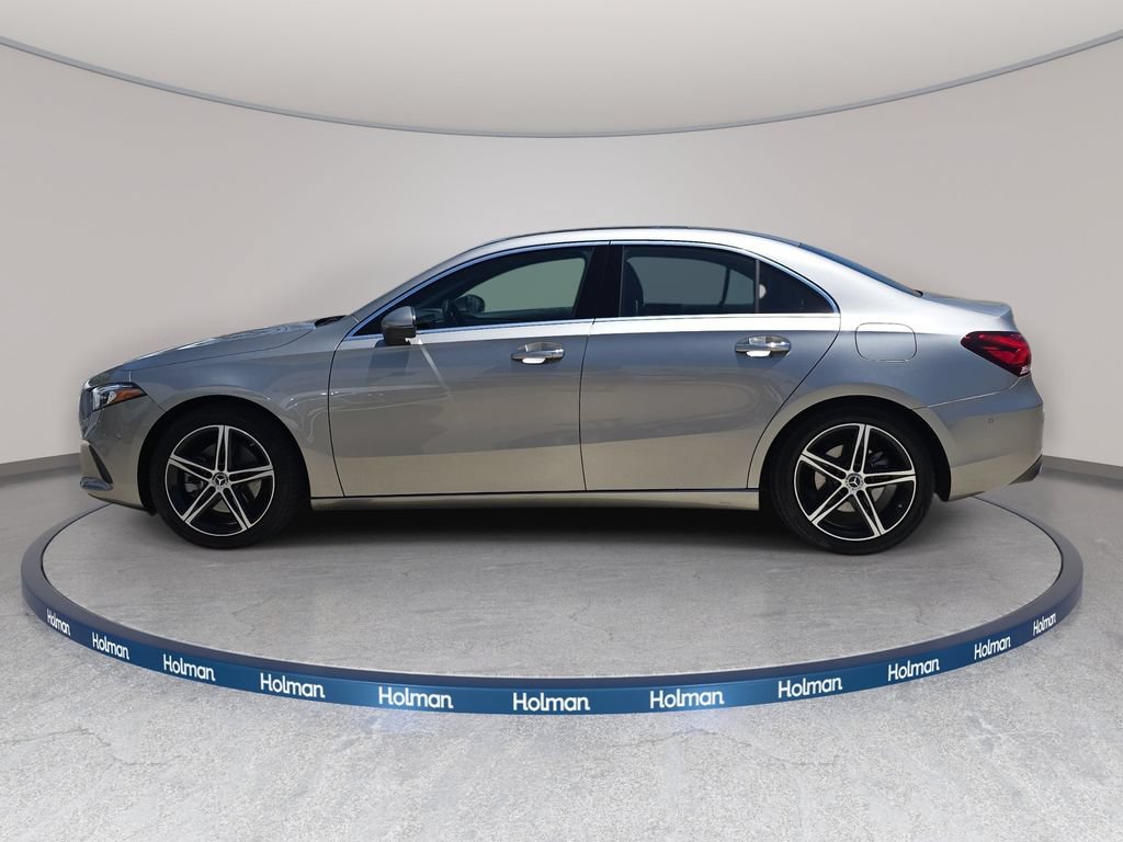 Used 2019 Mercedes-Benz A 220 image 9