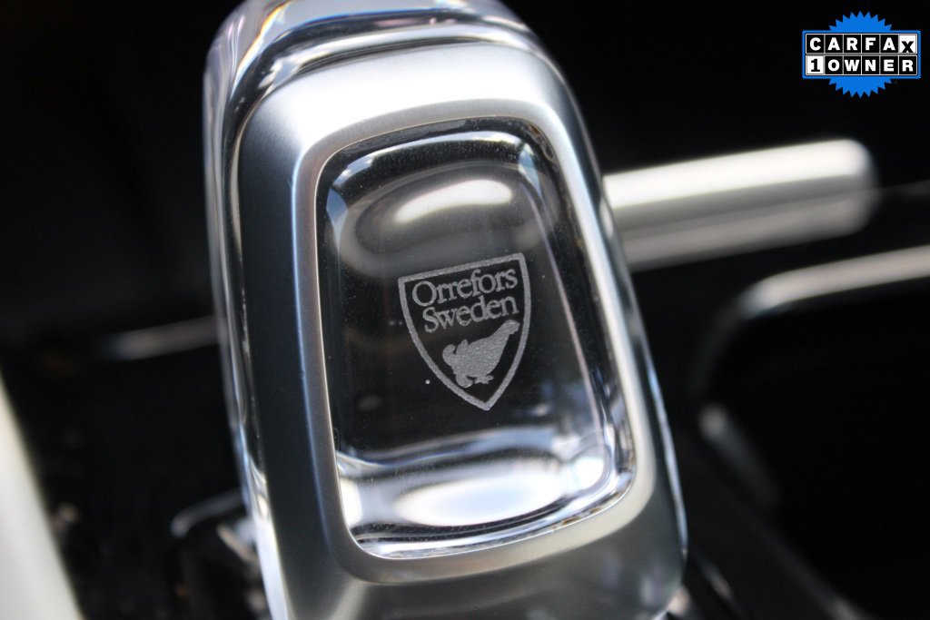 Used 2021 Volvo XC40 T5 Inscription w/ Advanced Package image 29