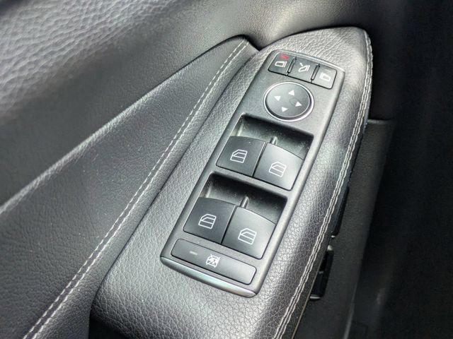 Used 2017 Mercedes-Benz GLS 550 4MATIC image 26